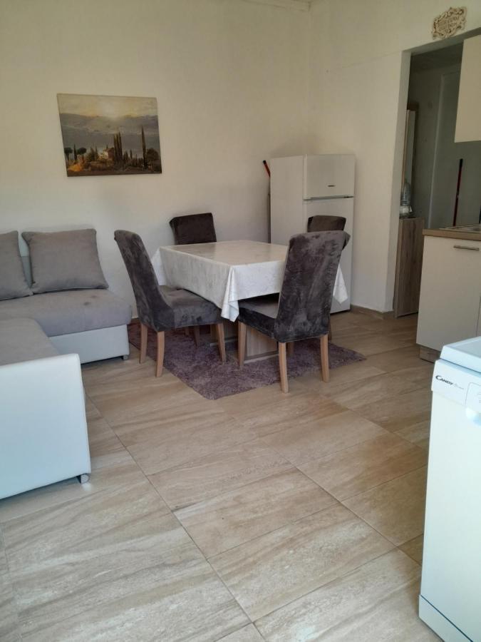 Maja Garden Apartment ซาดาร์ ภายนอก รูปภาพ