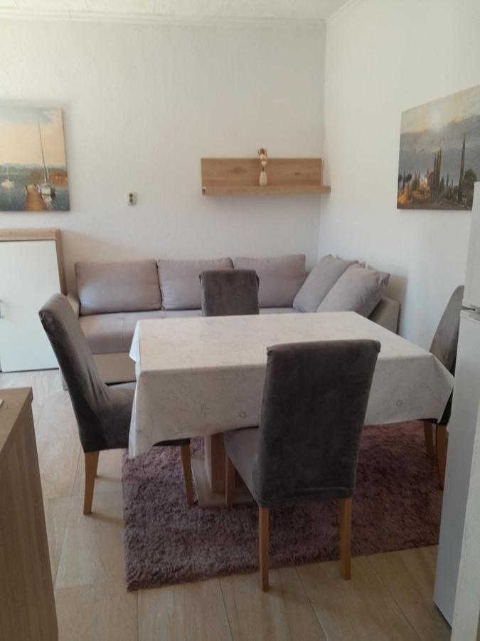 Maja Garden Apartment ซาดาร์ ภายนอก รูปภาพ